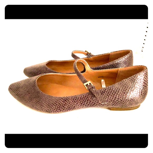 GAP ankle strap flats NWOT women’s 9 - Picture 3 of 5